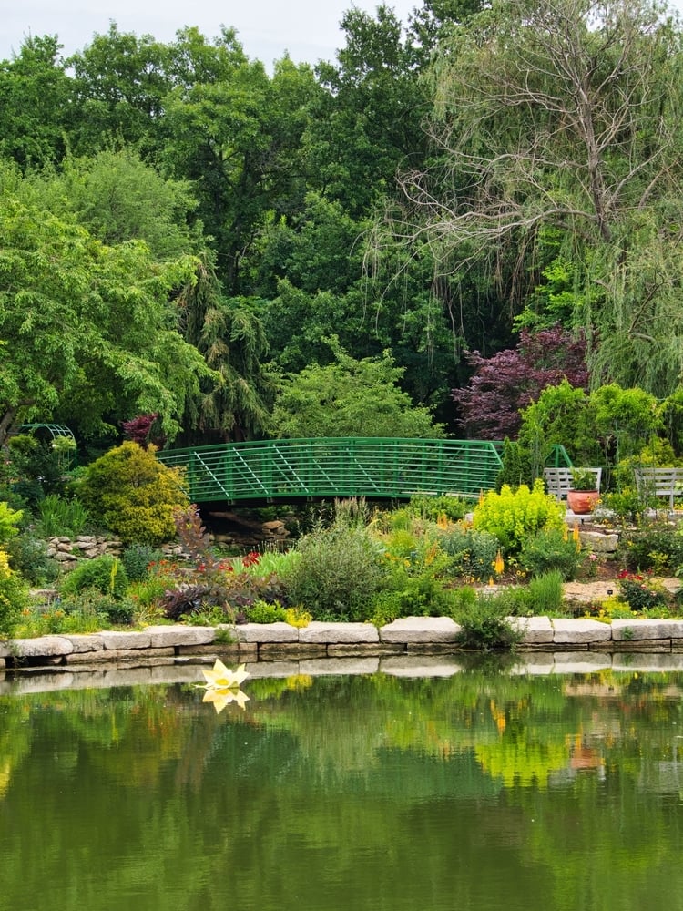 Overland Park Arboretum and Botanical Gardens